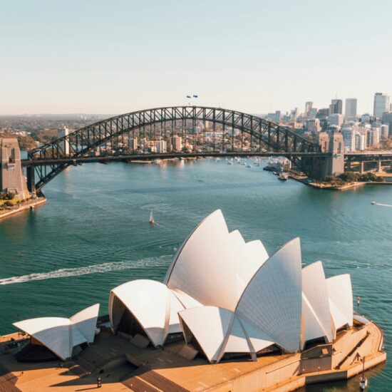 Luchtbeeld van Sydney met het Opera House