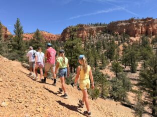 Wandelen in Red Canyon bij Bryce Canyon
