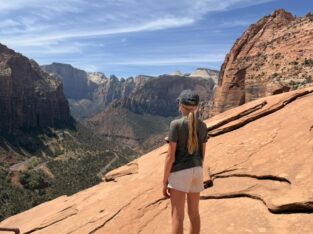 Canyon Overlook in Zion National Park