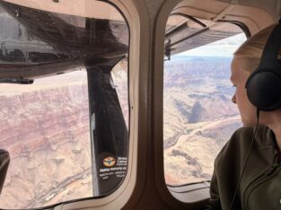 Over de Grand Canyon vliegen
